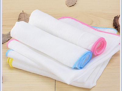 KHĂN MÙNG TẮM CHO BÉ – LỰA CHỌN AN TOÀN CHO LÀN DA NHẠY CẢM