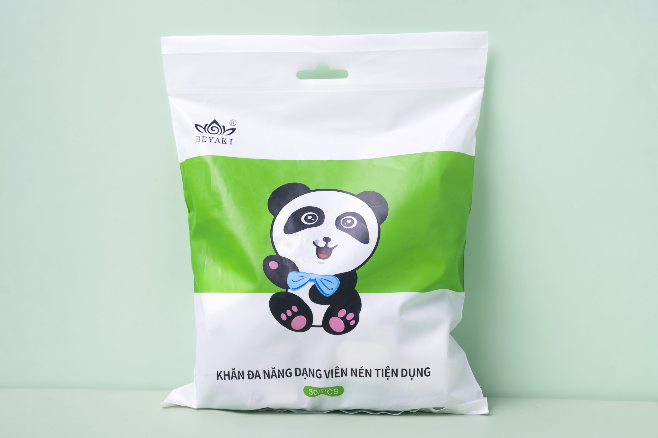 Khám phá khăn đa năng Beyaki 100% cotton cao cấp 2 Khăn đa năng cotton Beyaki có giá thành phù hợp với túi tiền của đại đa số người dùng. Ảnh : nguồn Beyaki