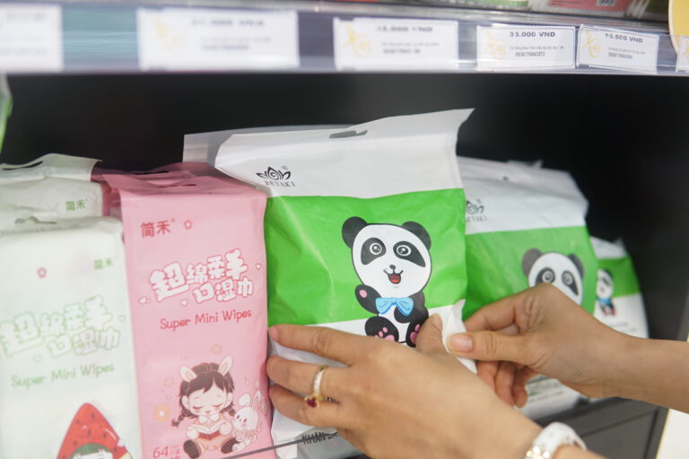 Sốc! Mua 2 Tặng 1 Khăn Nén Kẹo Beyaki Nhân Dịp Khai Trương AB Beauty World! 5 Khăn nén kẹo Beyaki nổi lên như một giải pháp hữu ích cho mọi tình huống và sản phẩm luôn thuộc top “cháy hàng” nhanh nhất ( Nguồn ảnh: Internet )