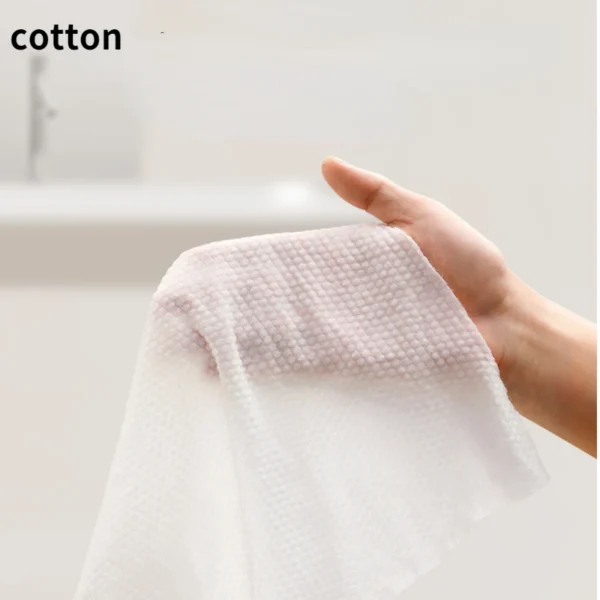 Làm từ sợi cotton thiên nhiên, khăn ướt nén này mềm mịn như mây, không chứa hóa chất độc hại ( Nguồn ảnh: Internet )